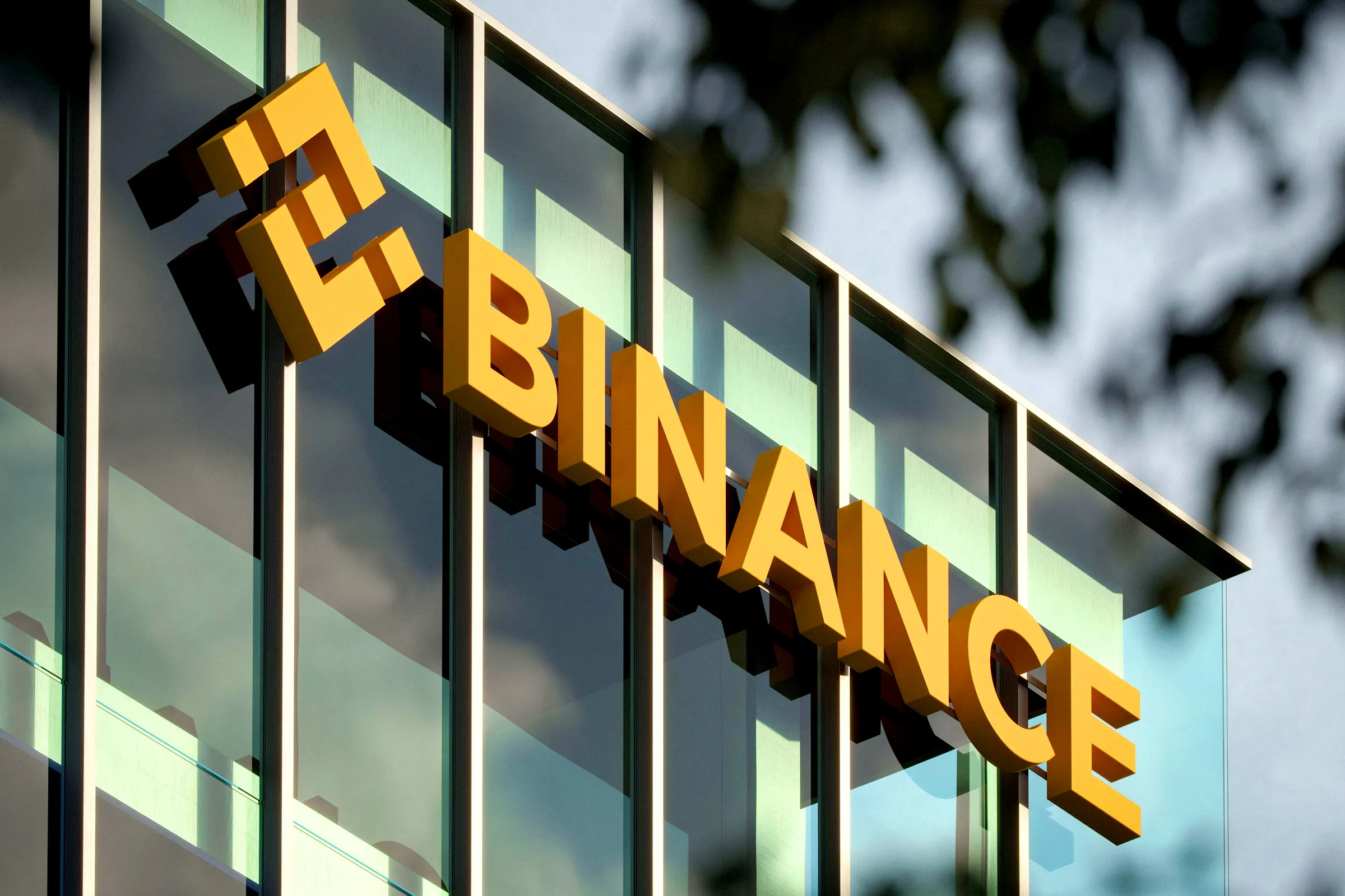 How to detect US Binance account activations? Quickly find targeted crypto users